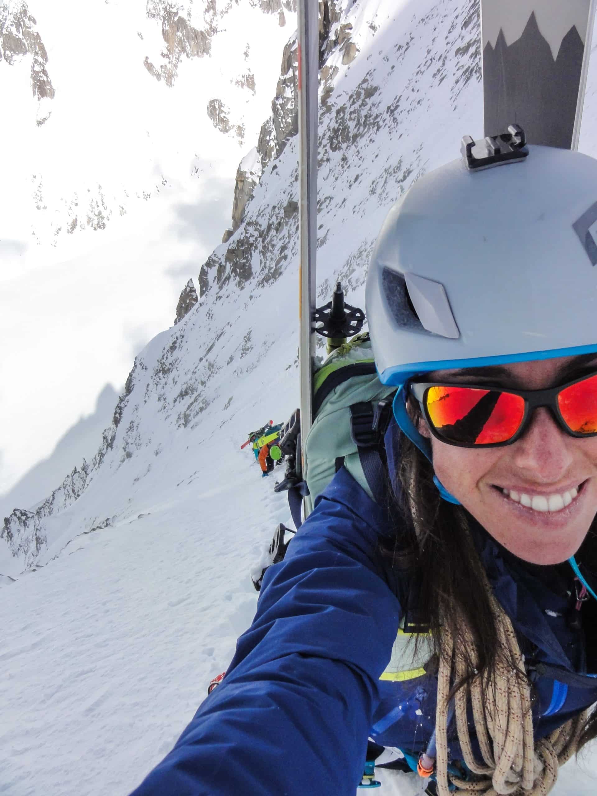 Amandine REVEL, illustratrice de poster de ski et de montagne dans les Alpes