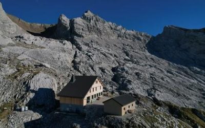 Refuge de la Pointe Percée – Gramusset: Un havre de paix au cœur des Alpes